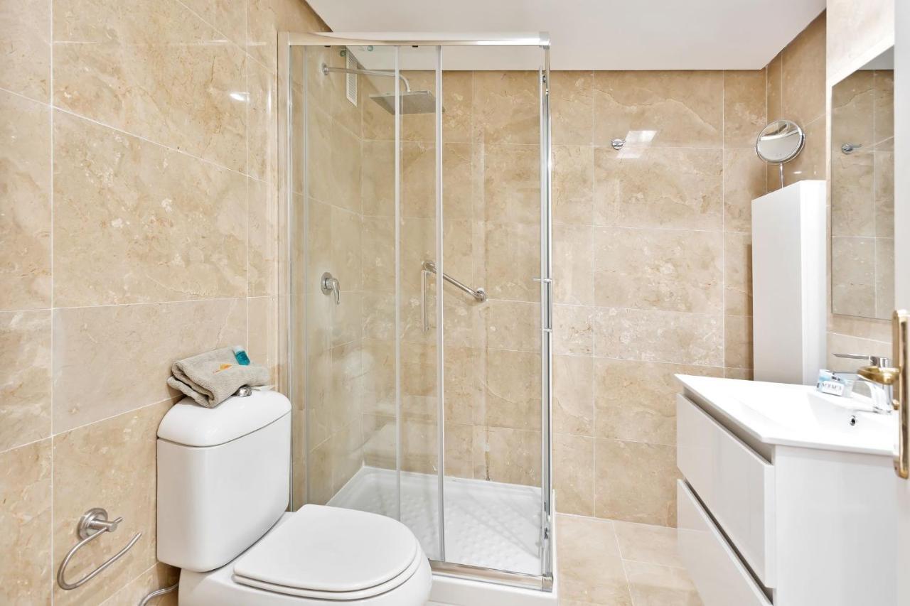 Casabella Marina Duquesa Apartment มานิลบา ภายนอก รูปภาพ
